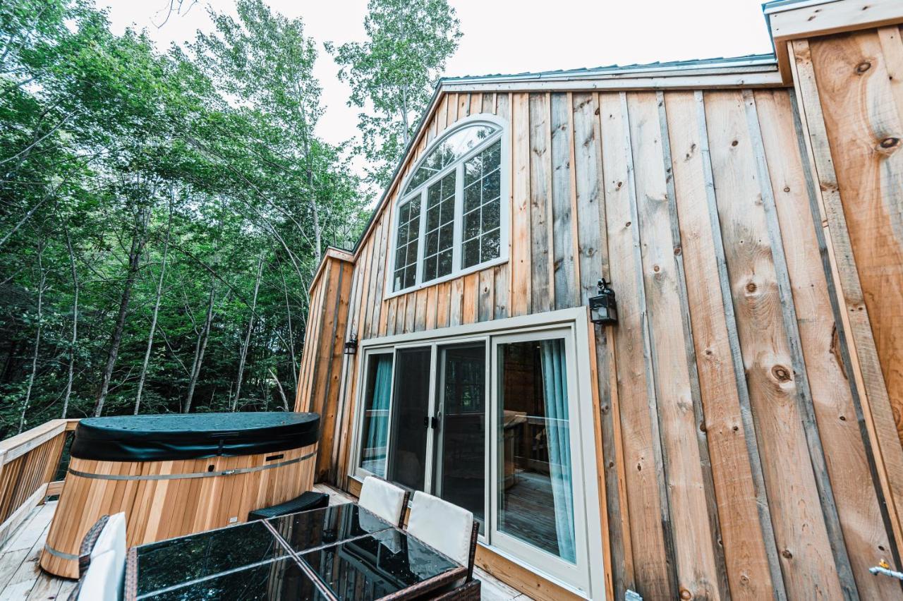 Holiday home Moonlight Treehouse At Hospitality Belgrade