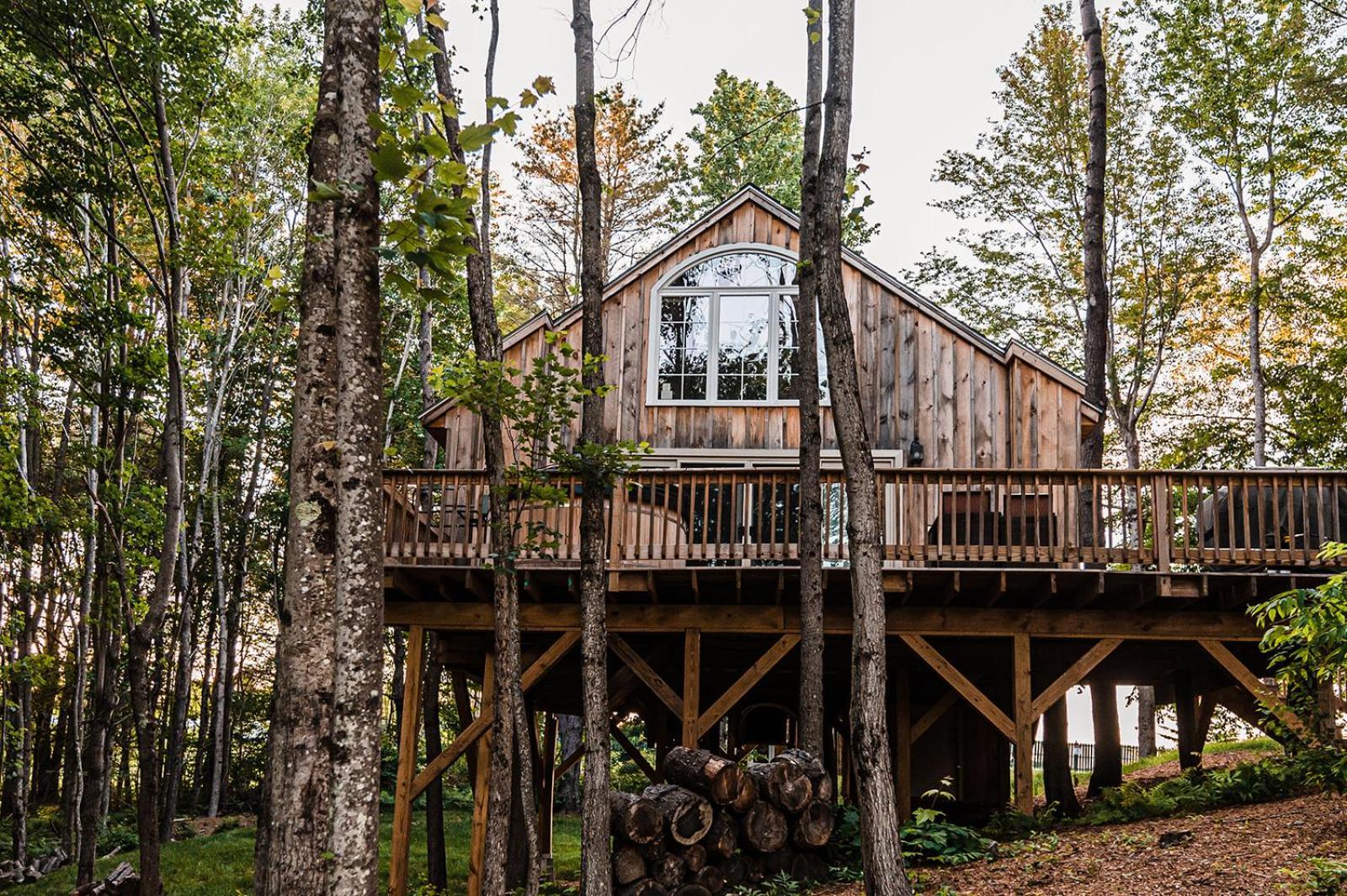 Holiday home Moonlight Treehouse At Hospitality